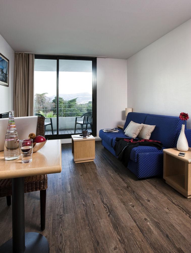 Comfort Aparthotel Marseille Prado Экстерьер фото