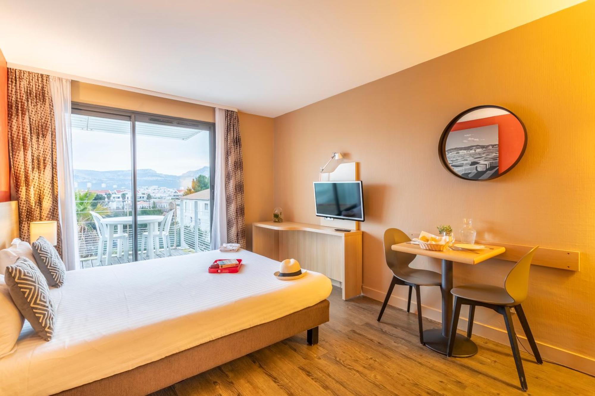 Comfort Aparthotel Marseille Prado Экстерьер фото