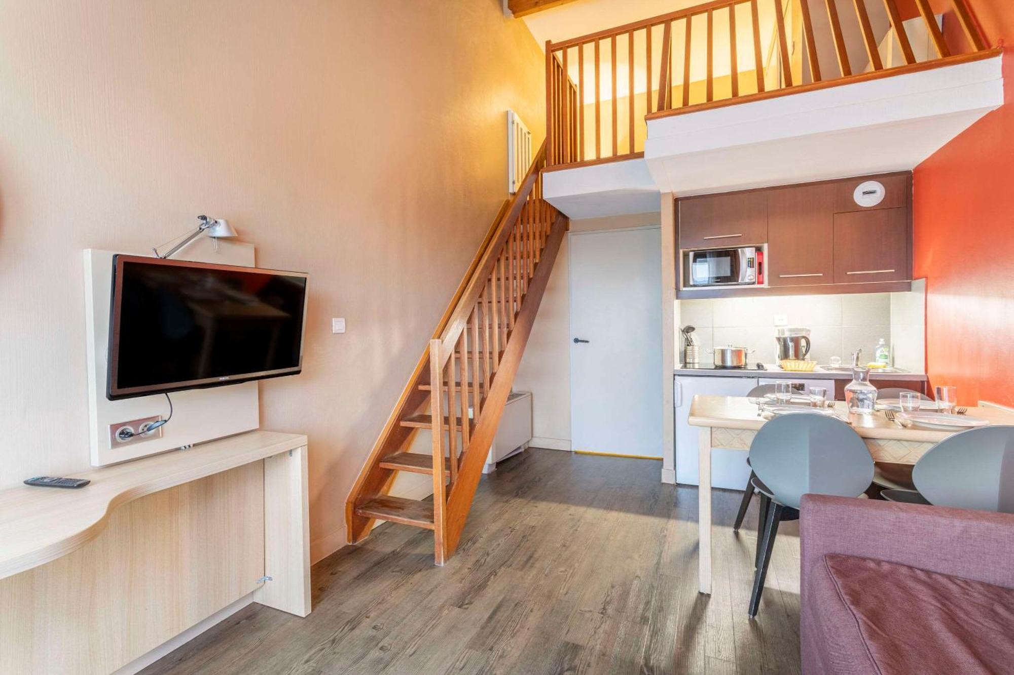 Comfort Aparthotel Marseille Prado Экстерьер фото