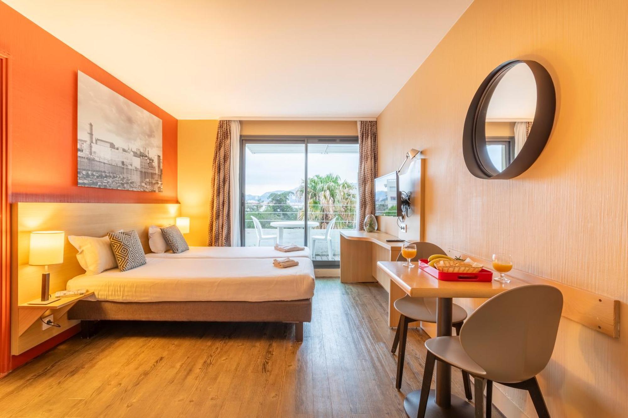 Comfort Aparthotel Marseille Prado Экстерьер фото