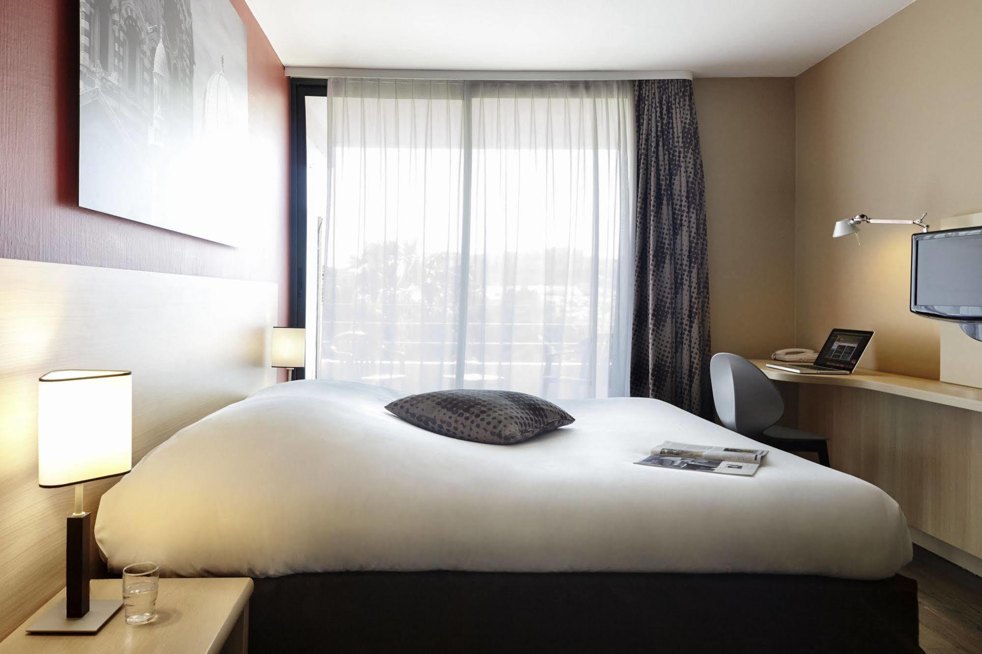Comfort Aparthotel Marseille Prado Экстерьер фото