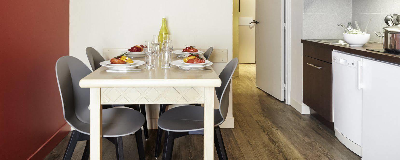 Comfort Aparthotel Marseille Prado Экстерьер фото